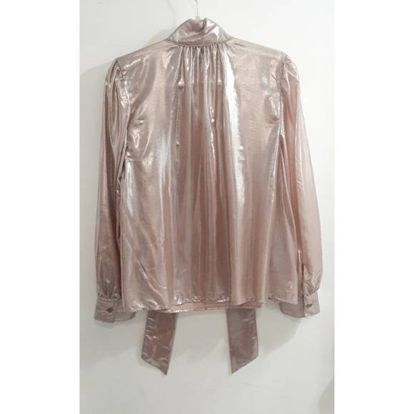Gold colored metalic-looking blouse - Picture 4 of 5